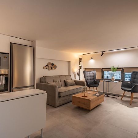 Demeter'S Loft-Stylish Exclusive Athenian Retreat Διαμέρισμα Εξωτερικό φωτογραφία